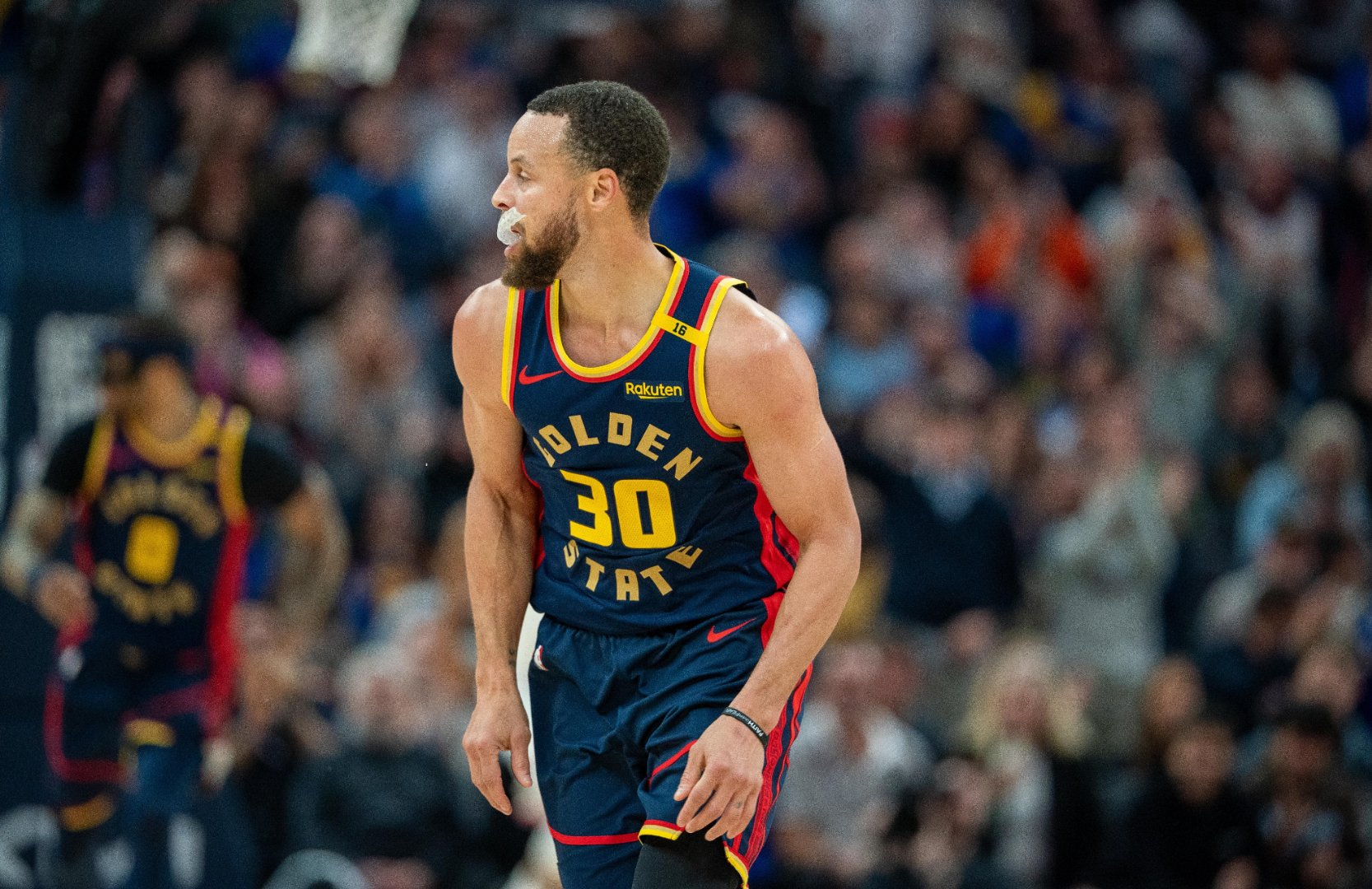 Milan Sports Official-关于NBA总决赛赛程吃紧，密尔沃基雄鹿今夜队长鼓劲，气氛紧张，球探报告显示潜力的信息